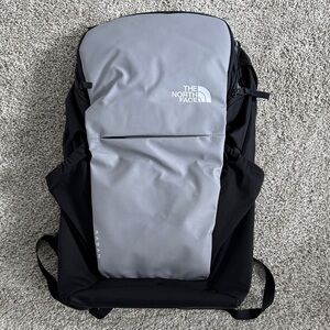 The North Face Kaban 2 Men's Black and Gray Backpack